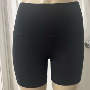 Yogalicious Black Bike Shorts for Women